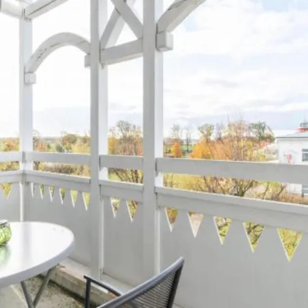 Apartment Im 2 Og Mit Balkon In *