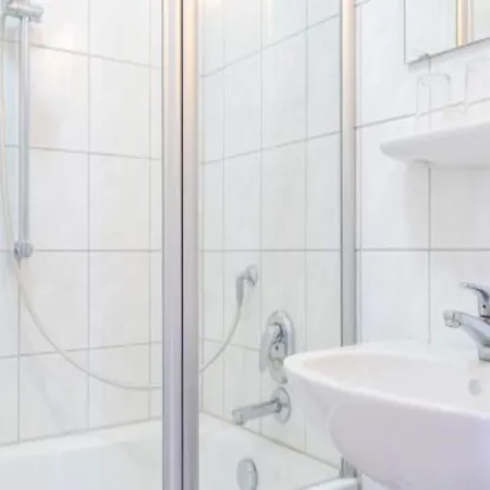 Im 2 Og Mit Balkon In Apartmán Sellin (Rugen)